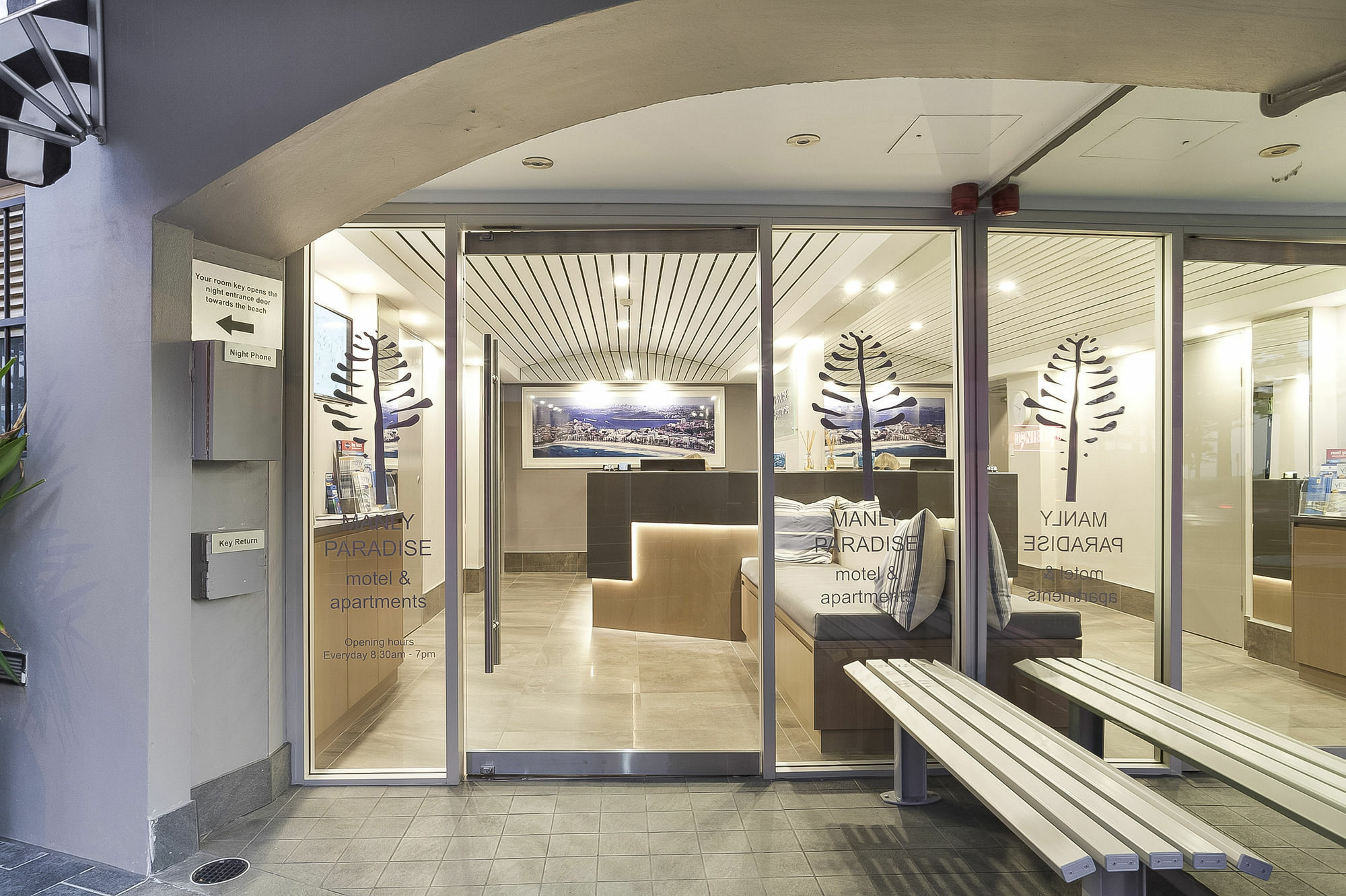 Manly Paradise Motel & Apartments Sidney Exterior foto